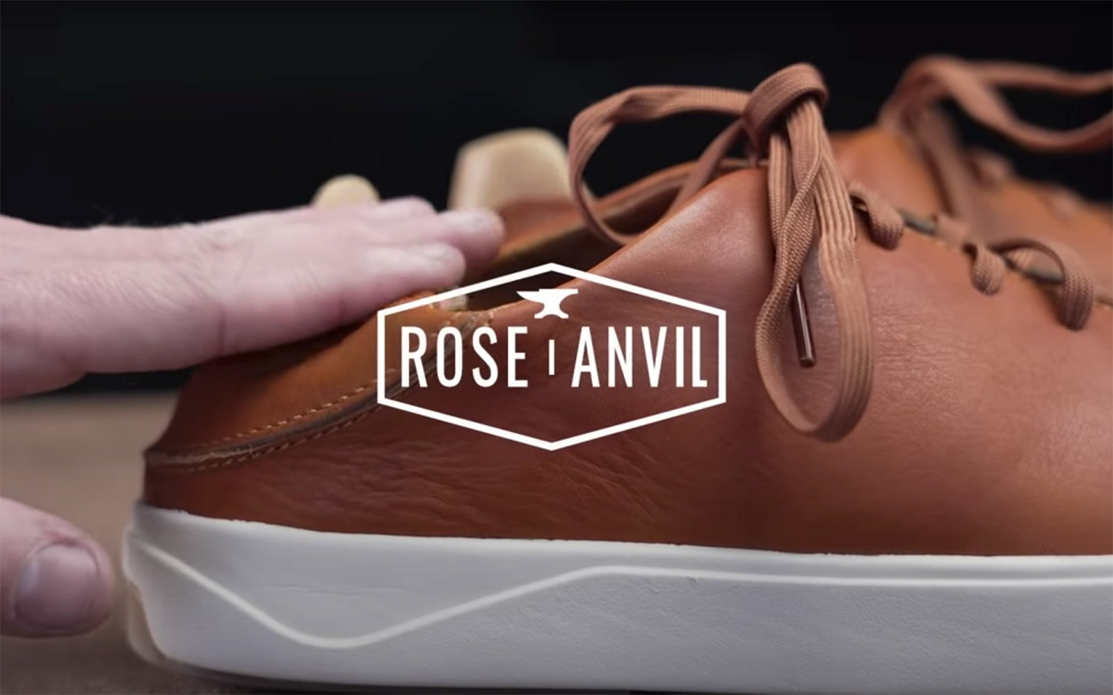 Lae‘ahi Lī ‘Ili - The El Camino of Shoes | Olukai